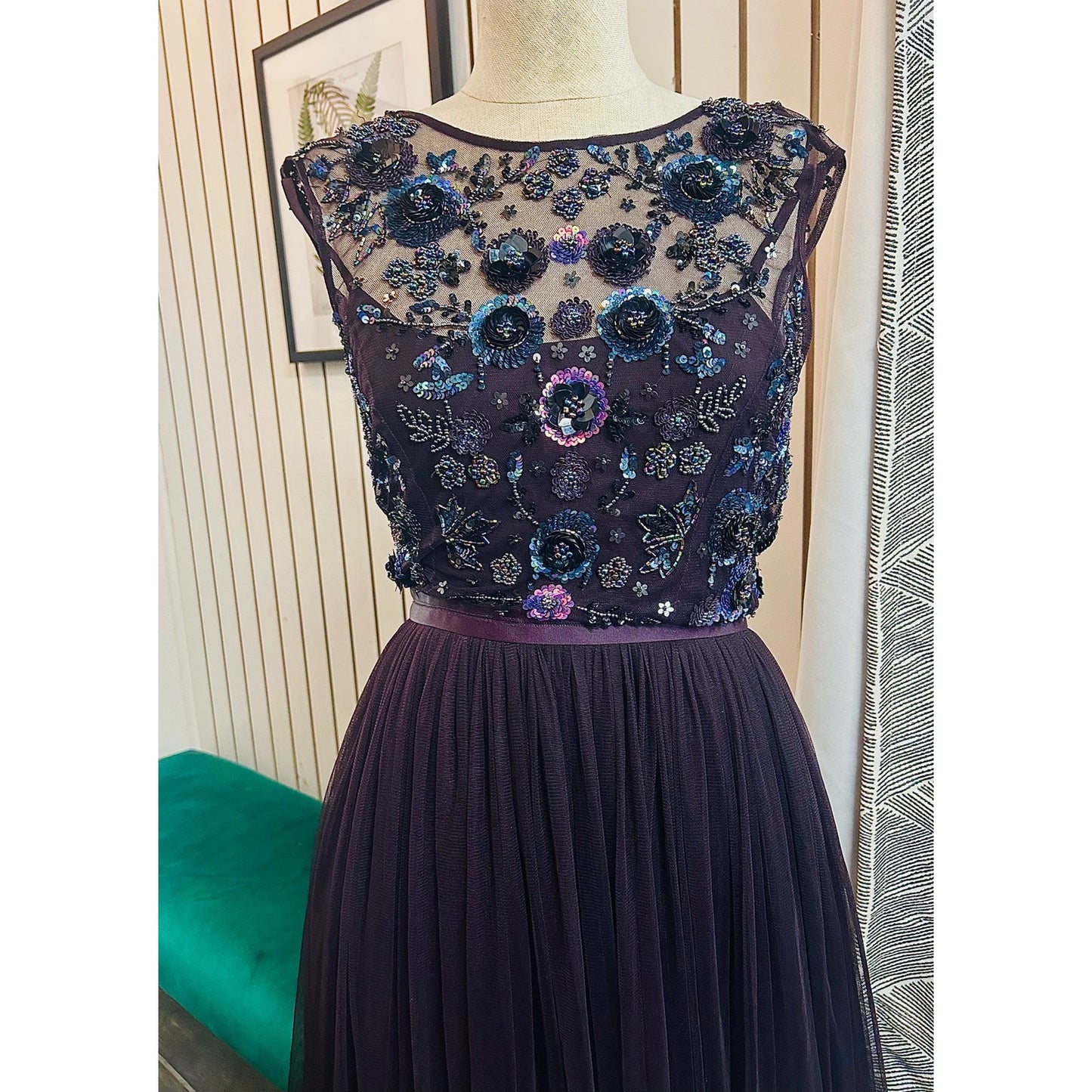 Needle & Thread Burgundy Beaded Mariel Aubrrgine Sequin Maxi Dress Size 2