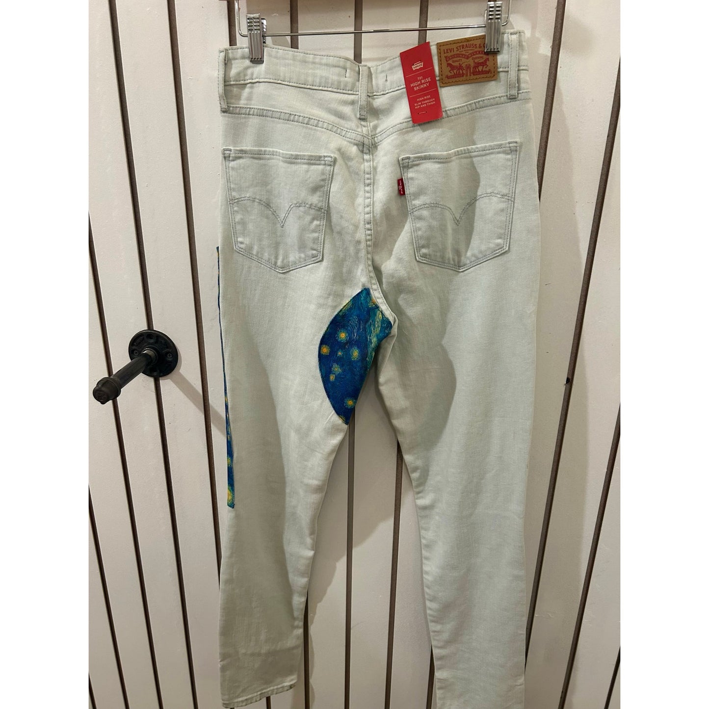 One of a kind Starry Night Levi’s Size 29