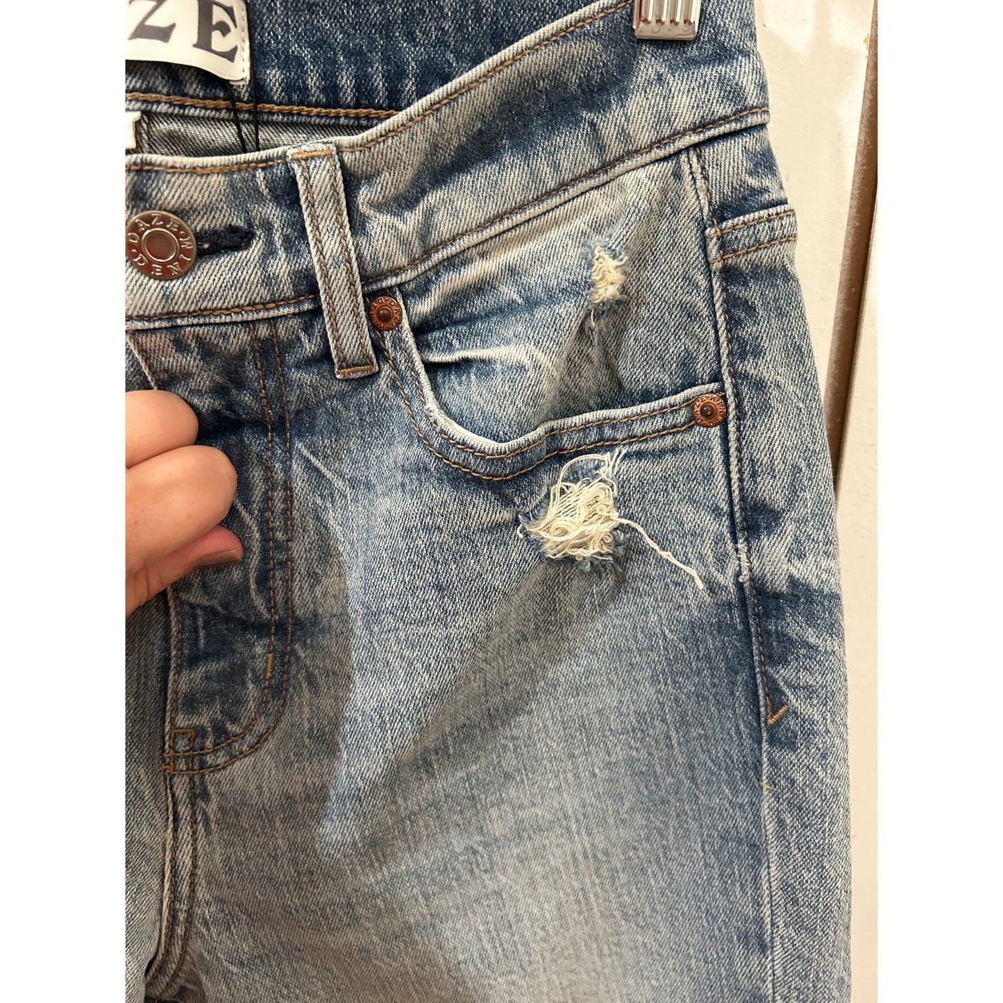 DAZE Denim Size 25