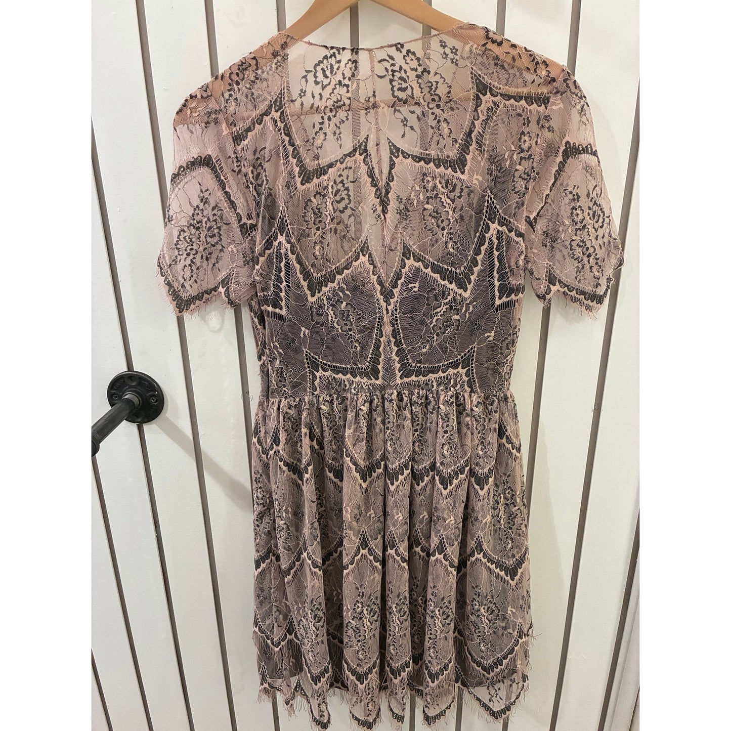 Free People She’s So Lovely Dress Size 4