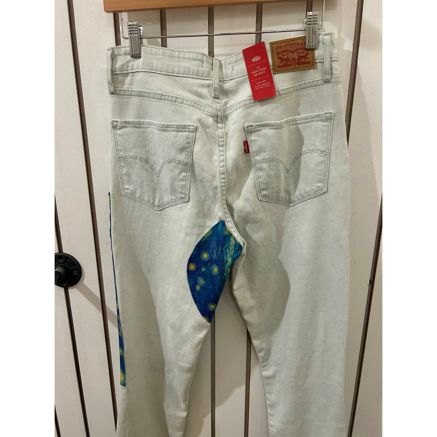 One of a kind Starry Night Levi’s Size 29