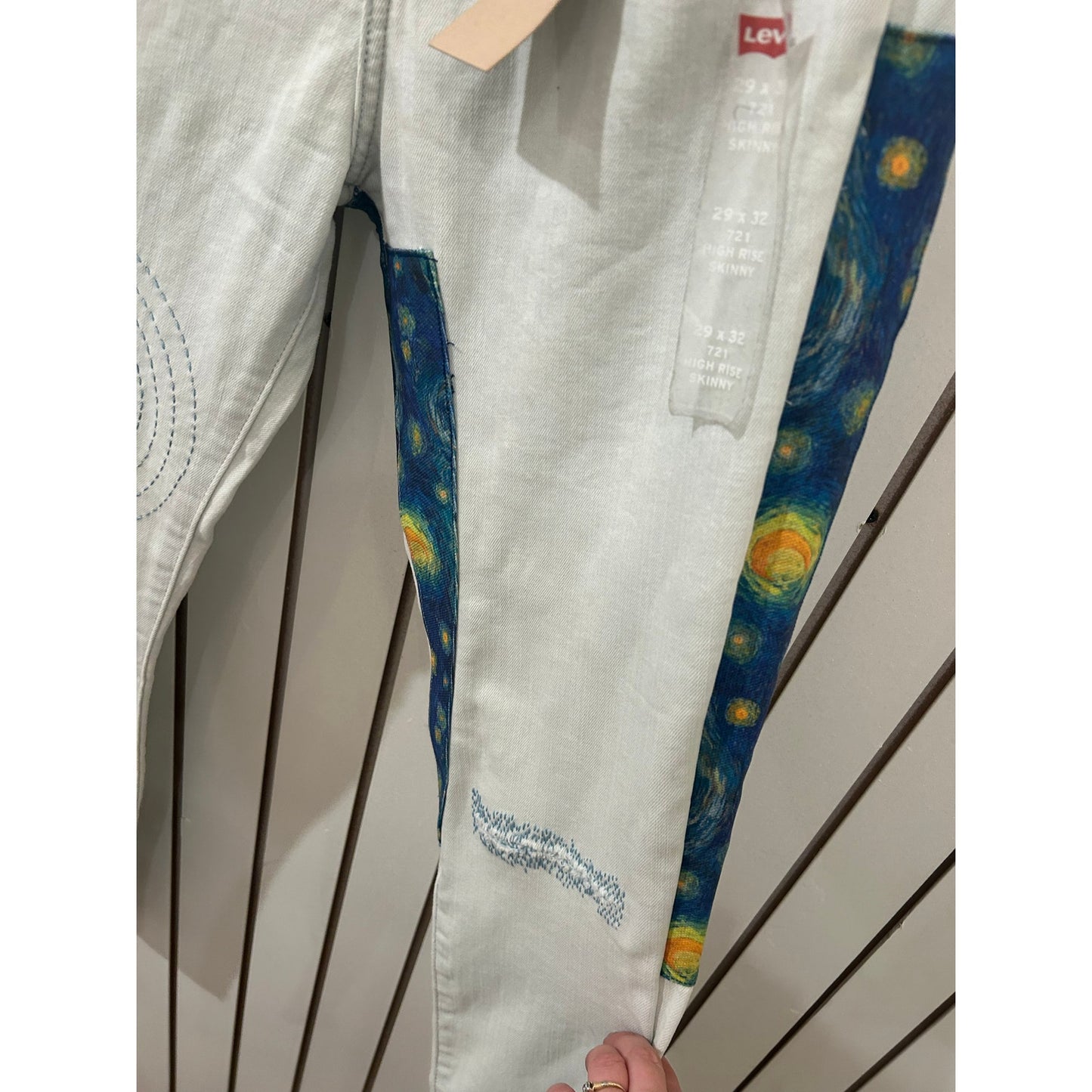 One of a kind Starry Night Levi’s Size 29