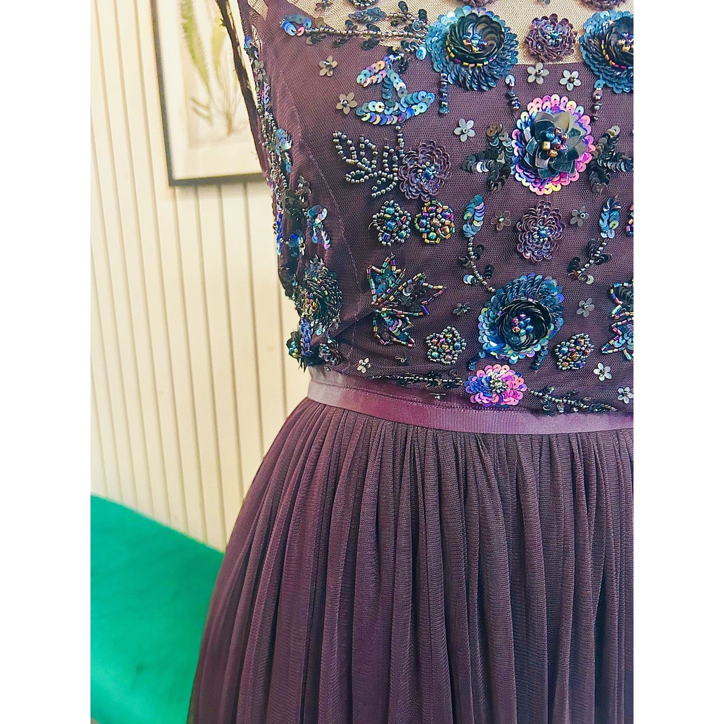 Needle & Thread Burgundy Beaded Mariel Aubrrgine Sequin Maxi Dress Size 2