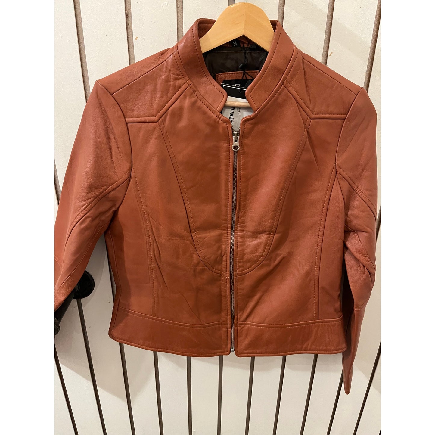 Decrum Amy Genuine Leather Jacket Size M NWT