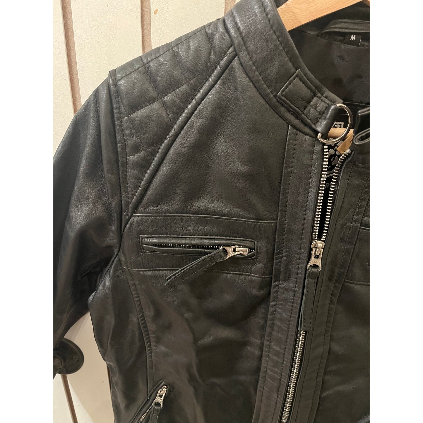 Decrum Genuine Diamond1 Womens Leather Jacket - Size M