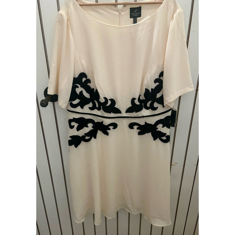Adrianna Papell Dress Size 22