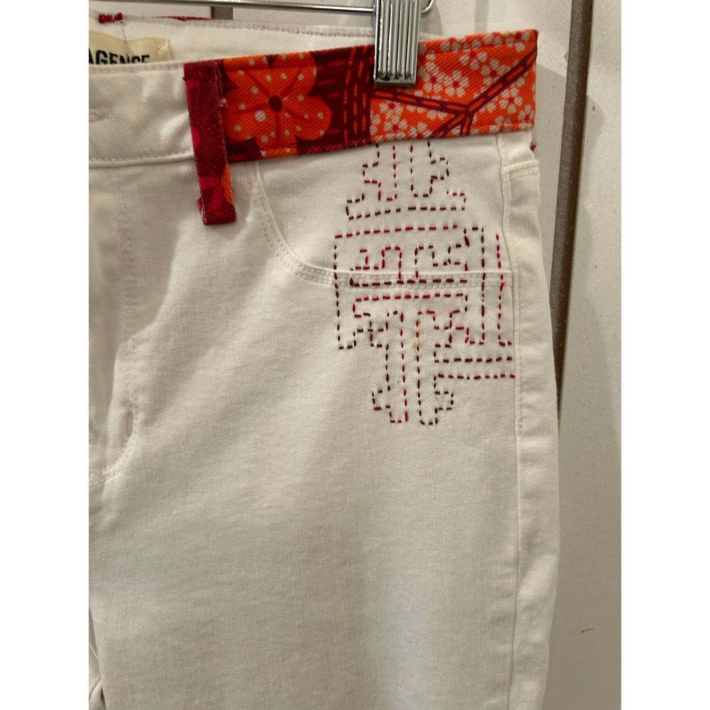 Embroidered Patch L’Agence White Denim Size 29