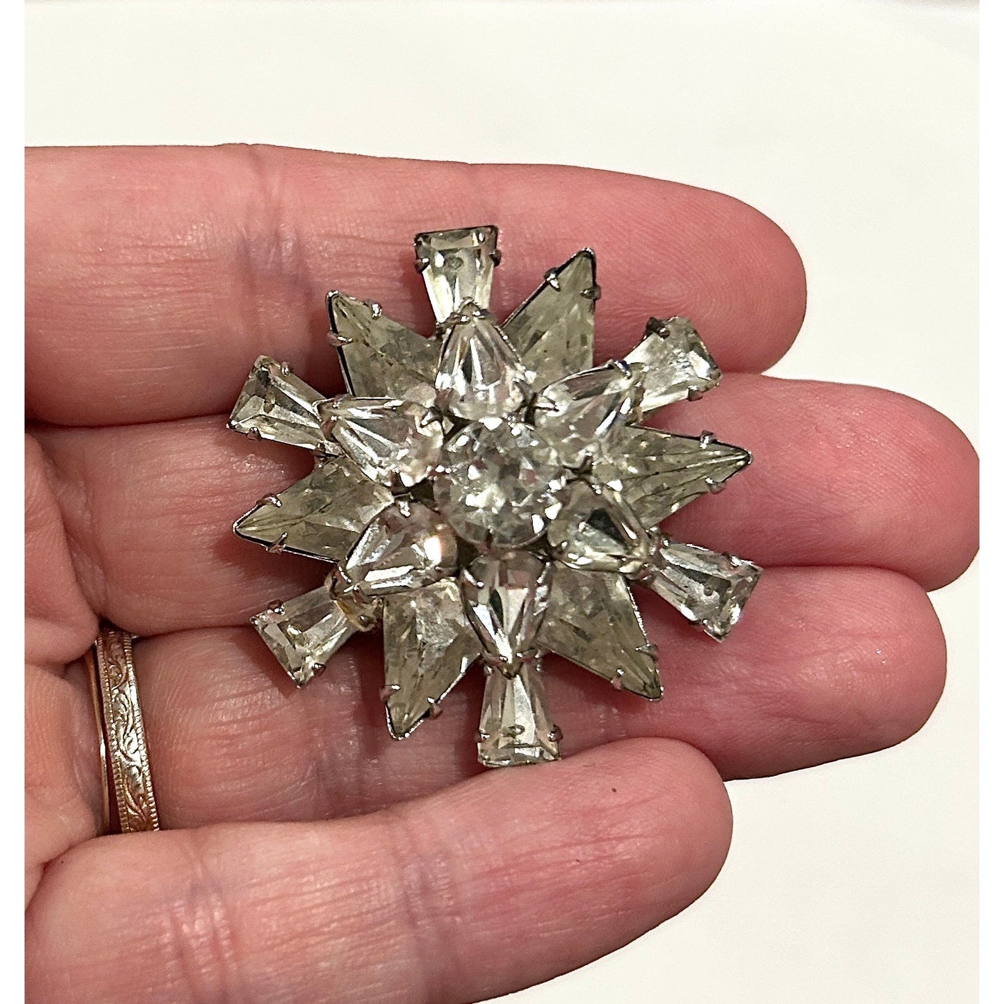 Vintage Clear Starburst Rhinestone Brooch