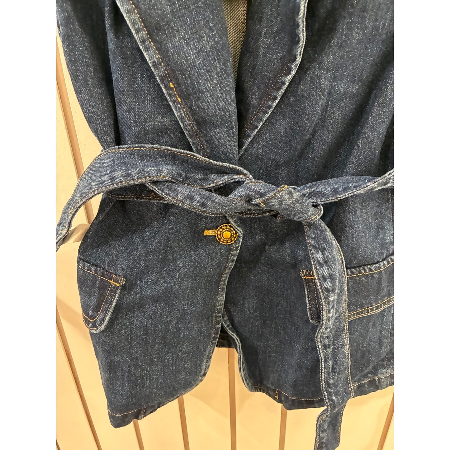 Urban Revivo Denim Vest Size 4
