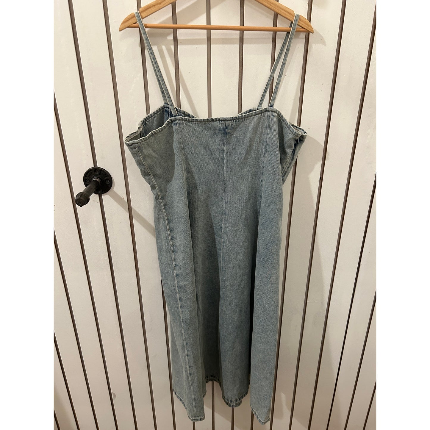 Urban Revivo Size XXXL Runs Small