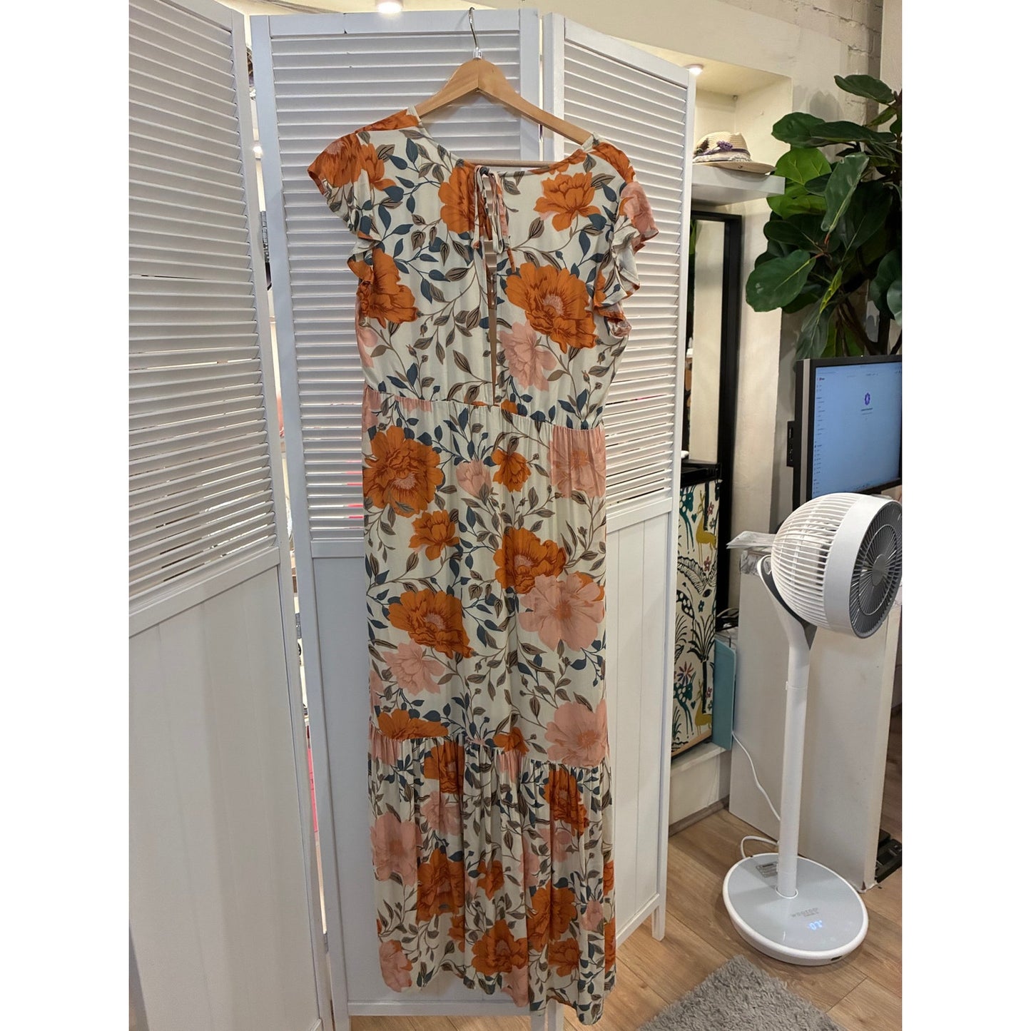 Salt Water Luxe Floral Dress Size Small