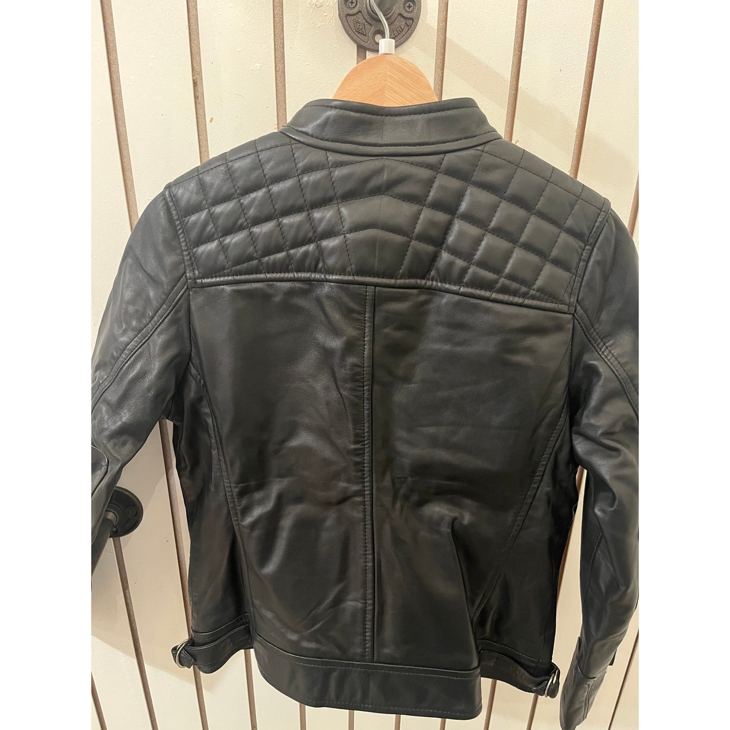 Decrum Genuine Diamond1 Womens Leather Jacket - Size M