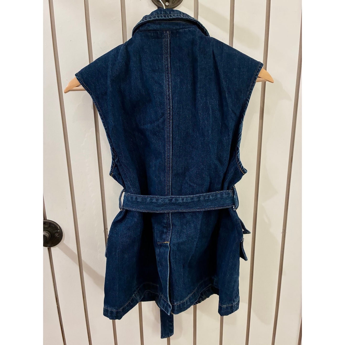 Urban Revivo Denim Vest Size 4