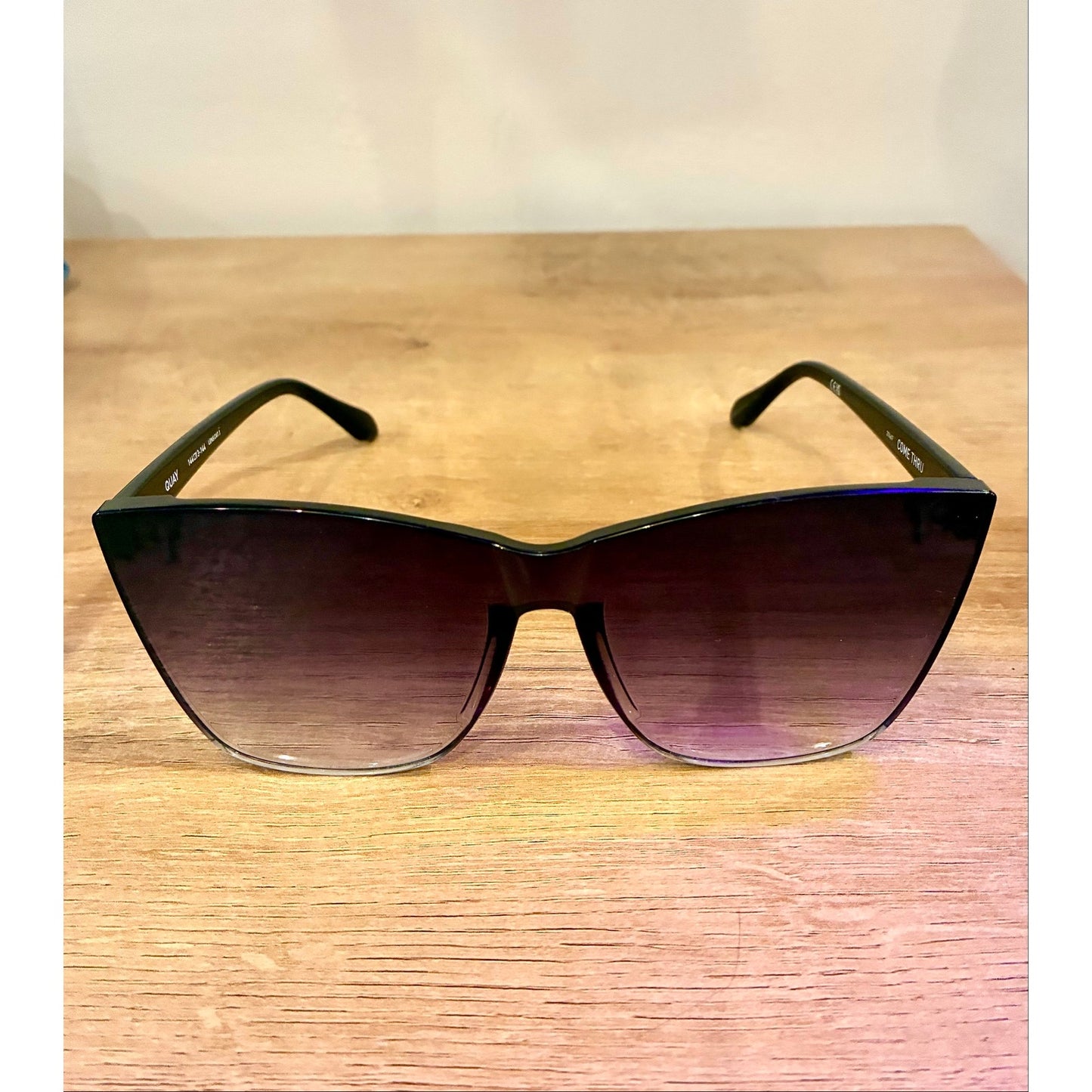 QUAY Come Thru Sunglasses